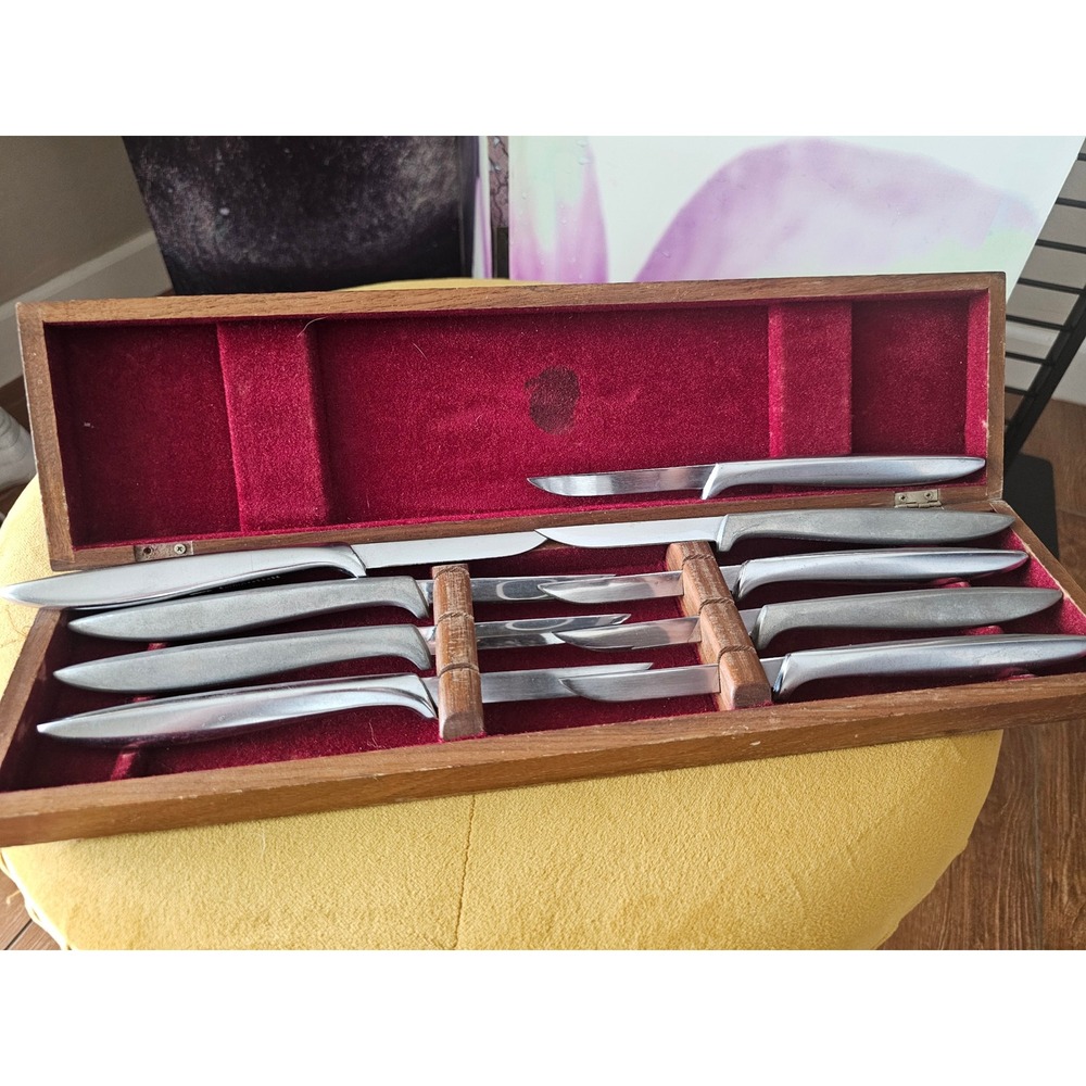 Gerber Miming Blades Steak Knife Set Vintage Solid Walnut Case 9 Piece MCM